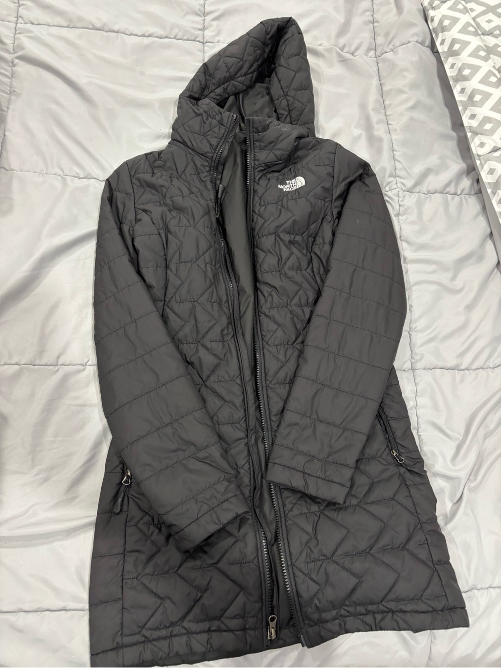 The North Face Women’s Black Quilted Hooded Puffer Coat